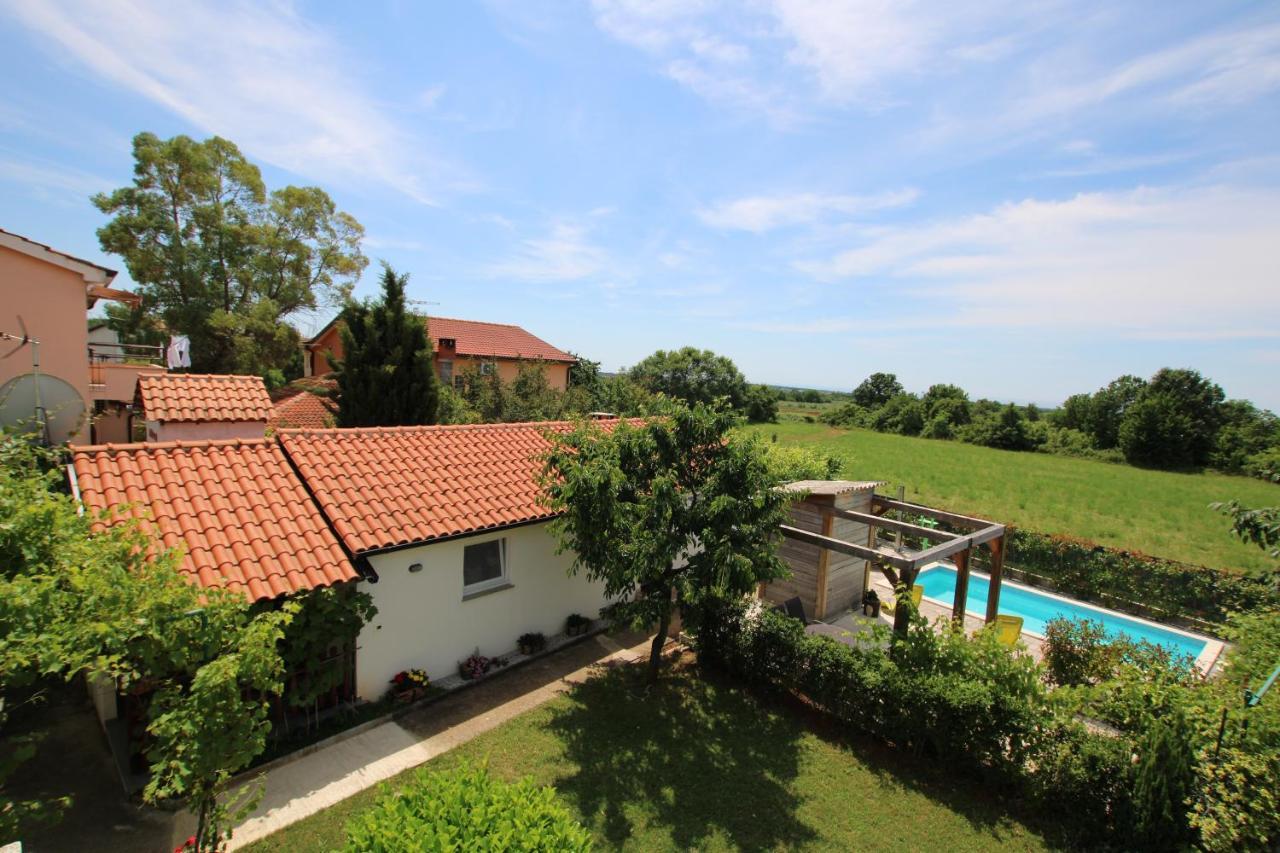 Apartments Green Garden Labinci ภายนอก รูปภาพ