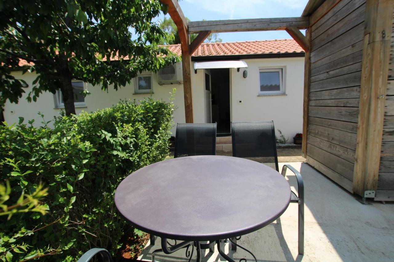 Apartments Green Garden Labinci ภายนอก รูปภาพ
