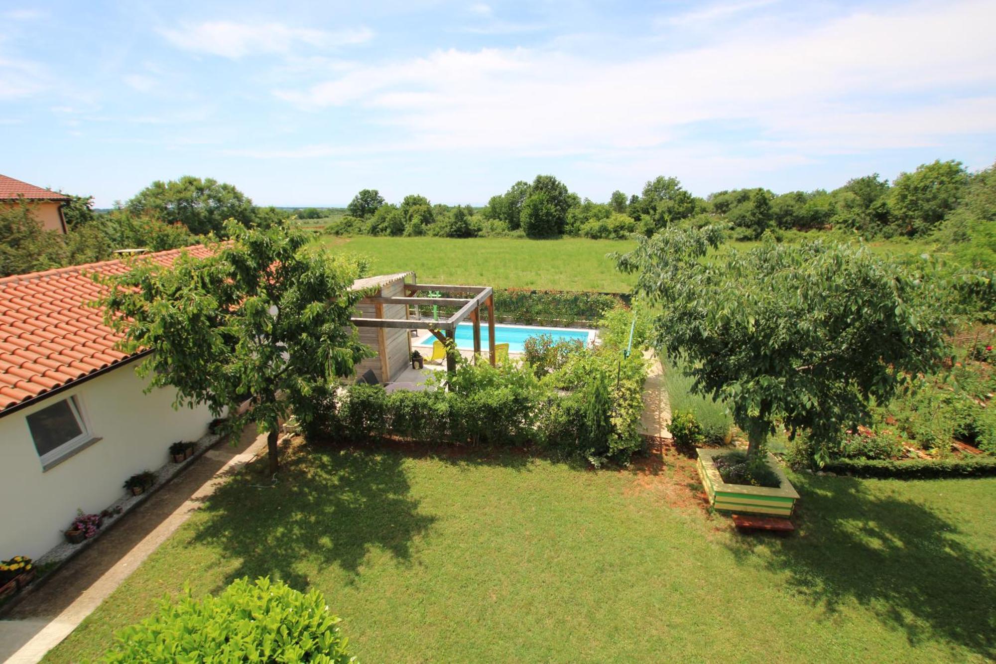 Apartments Green Garden Labinci ภายนอก รูปภาพ